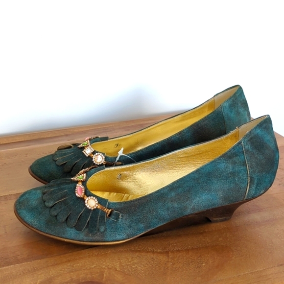 FINAL SALE 🆕🌿GIORGIO GALASSI SUEDE PUMPS🌿 - Picture 2 of 12